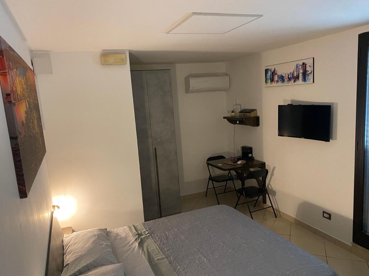 Room Mazzini Lecce Dış mekan fotoğraf